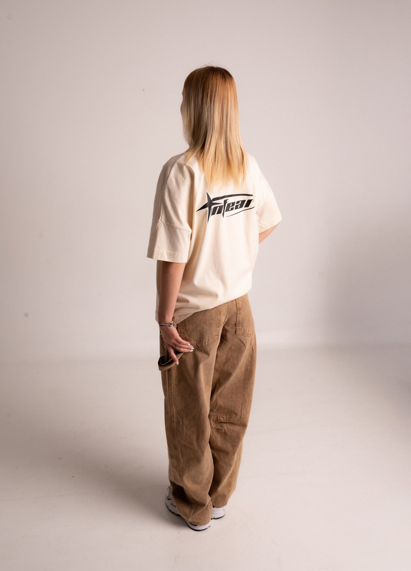 "INFEAR" TEE IN NATURAL