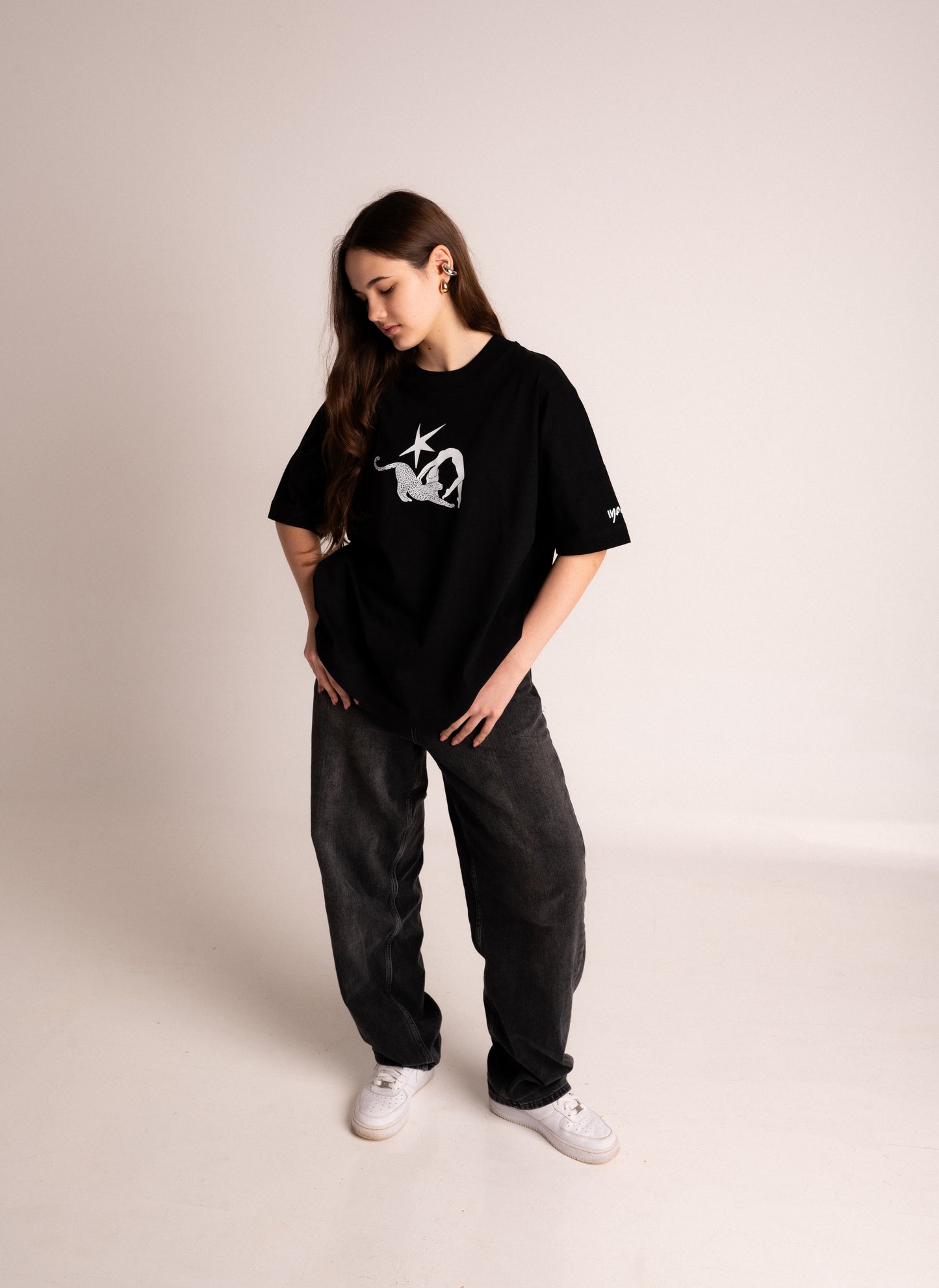 "YOGA" TEE IN BLACK